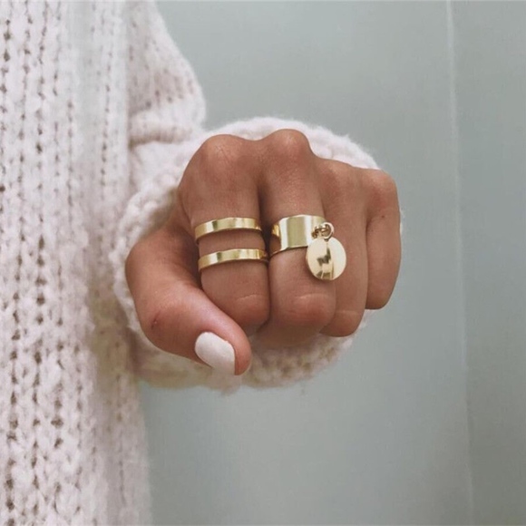 2-piece Reflective Minimalist Gold Coin Ring Set - Picture 2 of 7
